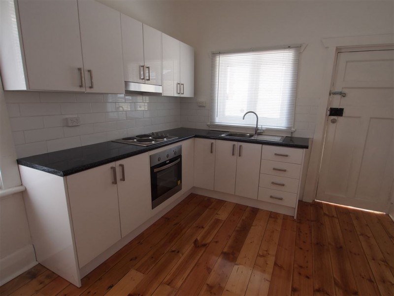 34 Danvers Grove, Woodville Gardens SA 5012