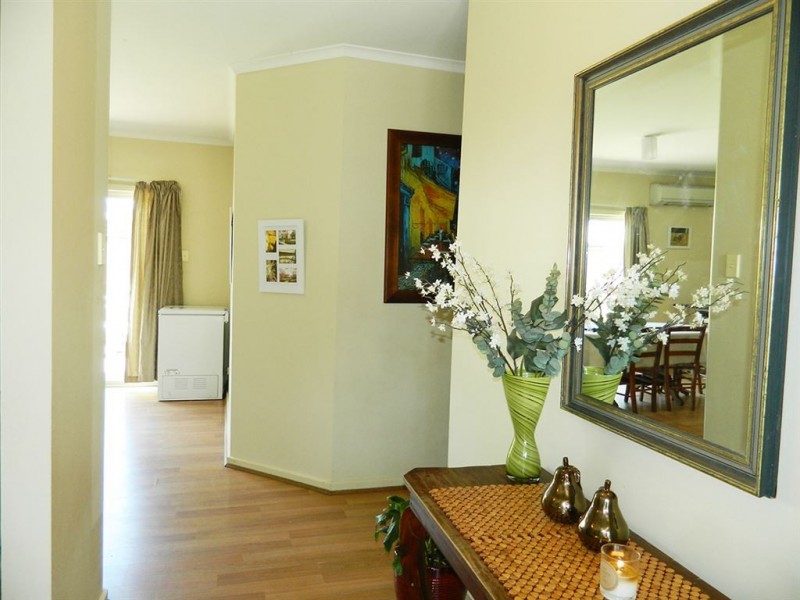 2a Herbert Street, Rosewater SA 5013