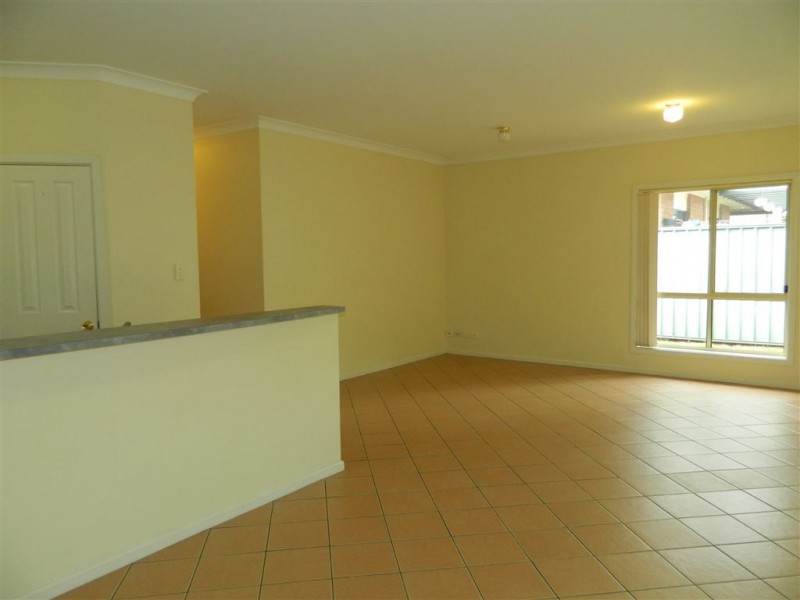 18 Maple CCt, Mawson Lakes SA 5095