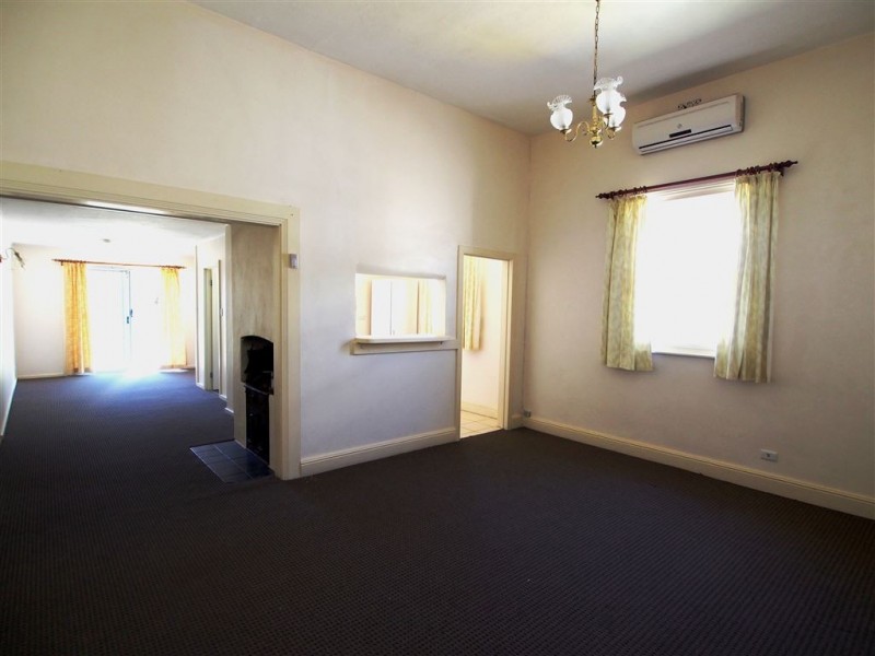 16 Mundulla Street, Kilkenny SA 5009