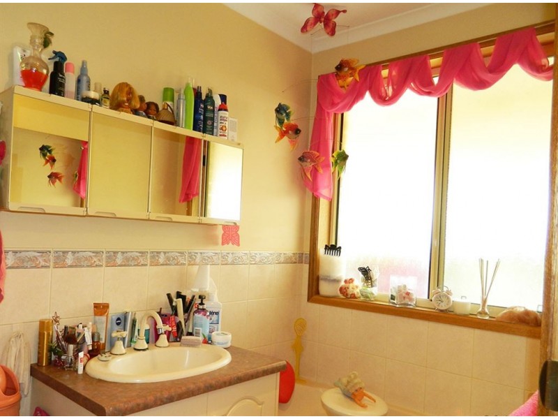 1 William Street, Athol Park SA 5012