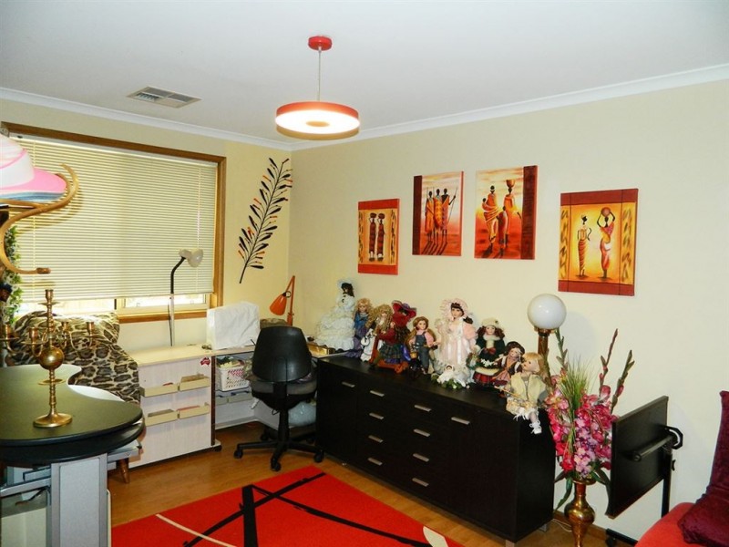 1 William Street, Athol Park SA 5012