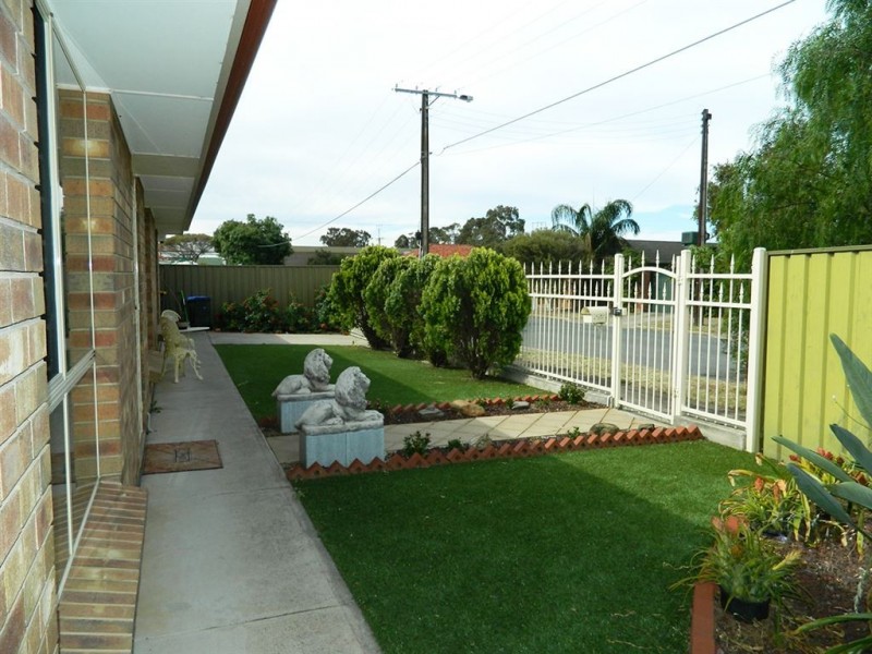 1 William Street, Athol Park SA 5012