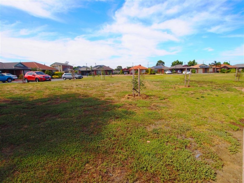 41 Emerald Parade, Ottoway SA 5013