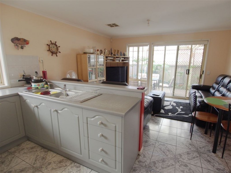 41 Emerald Parade, Ottoway SA 5013