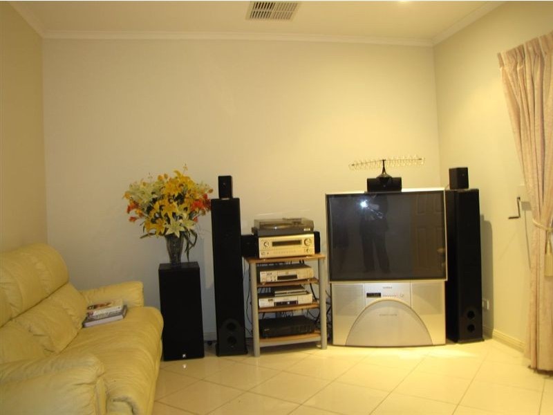 1b Bedford Street, Mansfield Park SA 5012