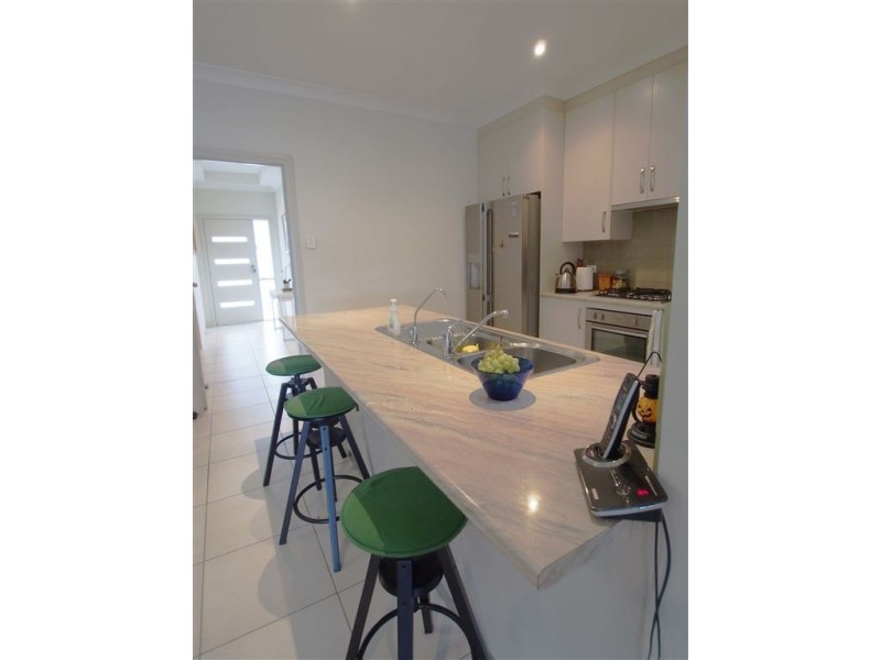 17 Fawnbrake Crescent, West Beach SA 5024