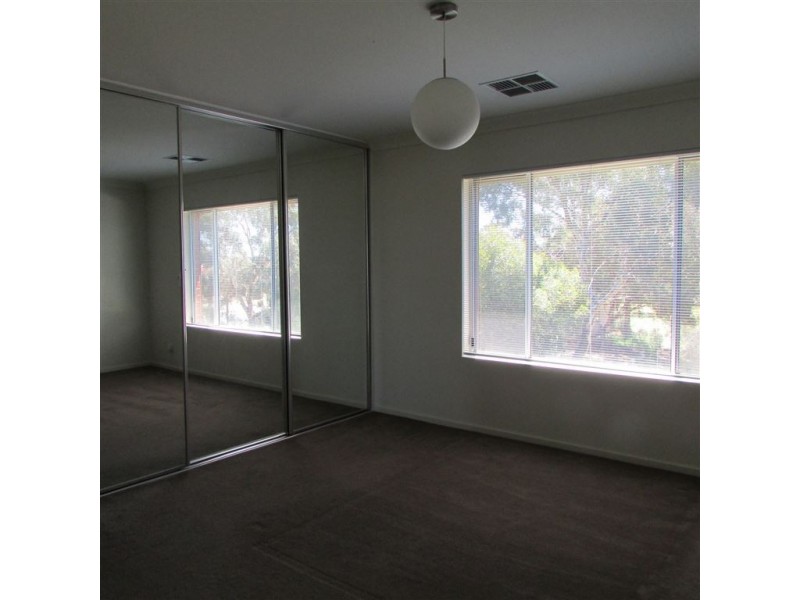 70 Eighth Avenue, Woodville Gardens SA 5012