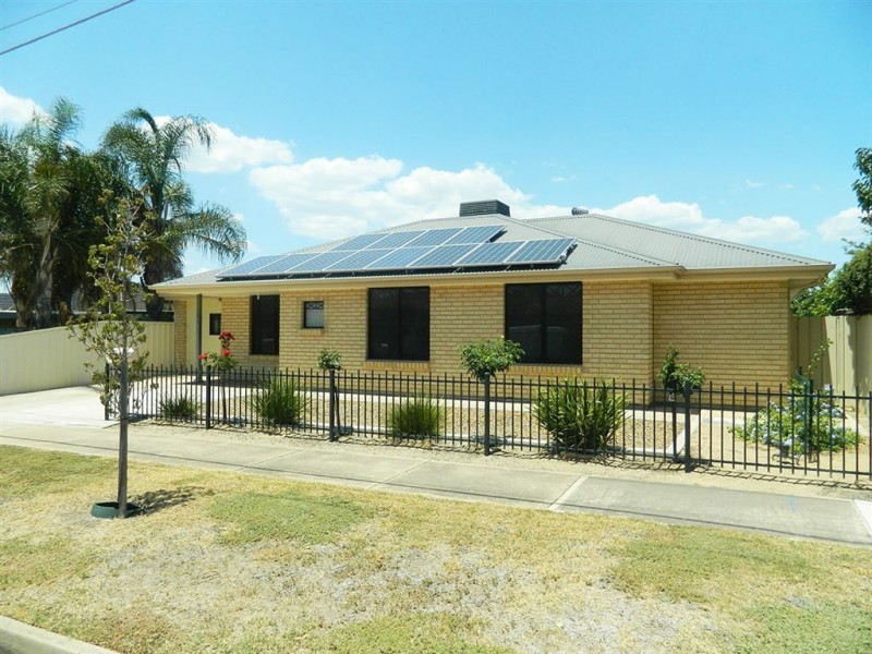 2a Pearce Street, Ottoway SA 5013