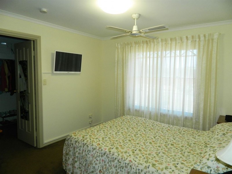 2a Pearce Street, Ottoway SA 5013