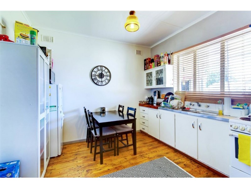 121 Crown Terrace, Royal Park SA 5014