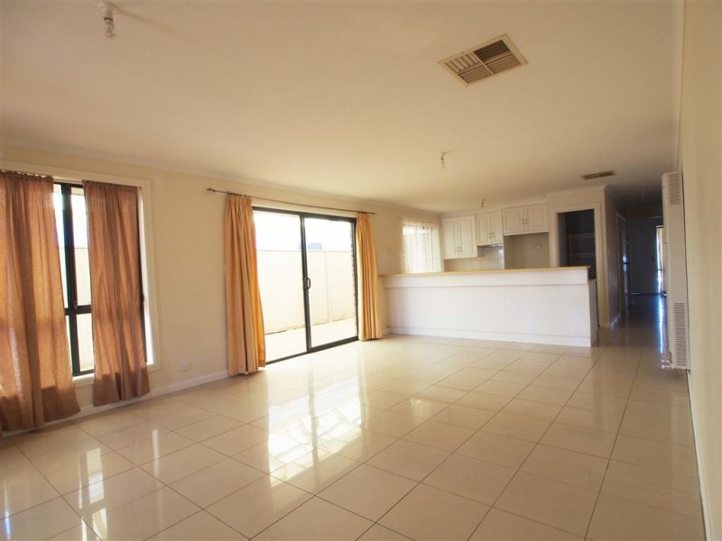 72 Liberty Grove, Woodville Gardens SA 5012