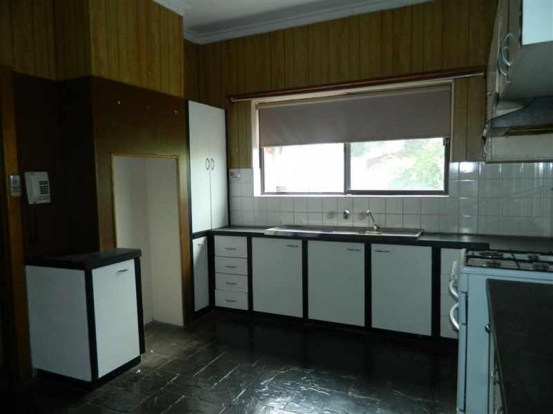 112 May Terrace, Ottoway SA 5013