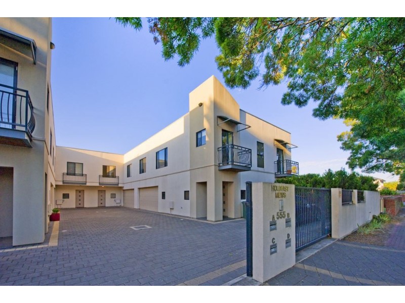 555b Anzac Highway, Glenelg North SA 5045