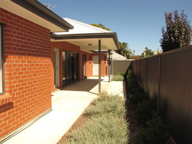 2 Alton Street, Beverley SA 5009