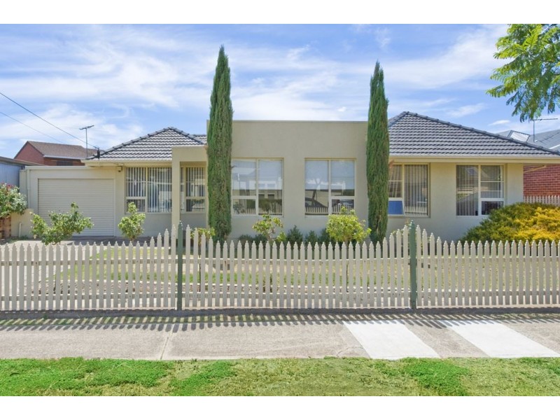 9 Maria Street, Findon SA 5023