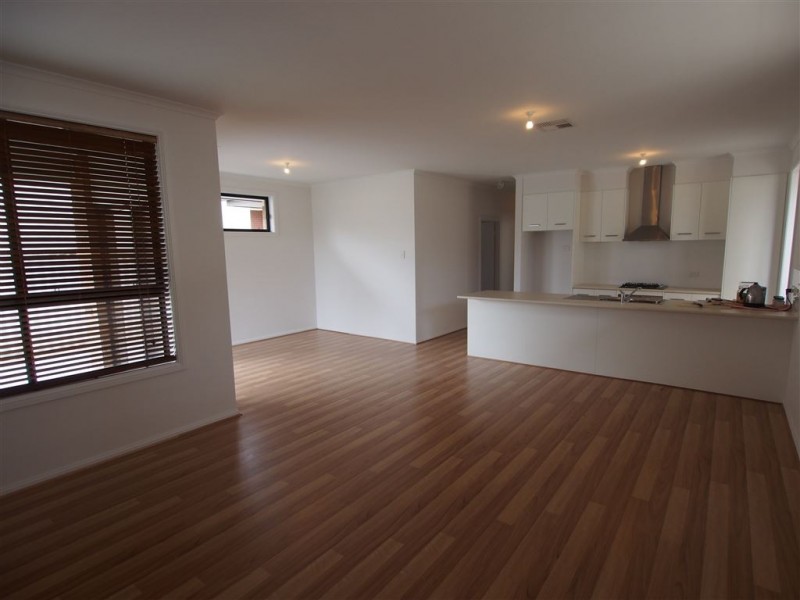 7A Marmora Terrace, North Haven SA 5018