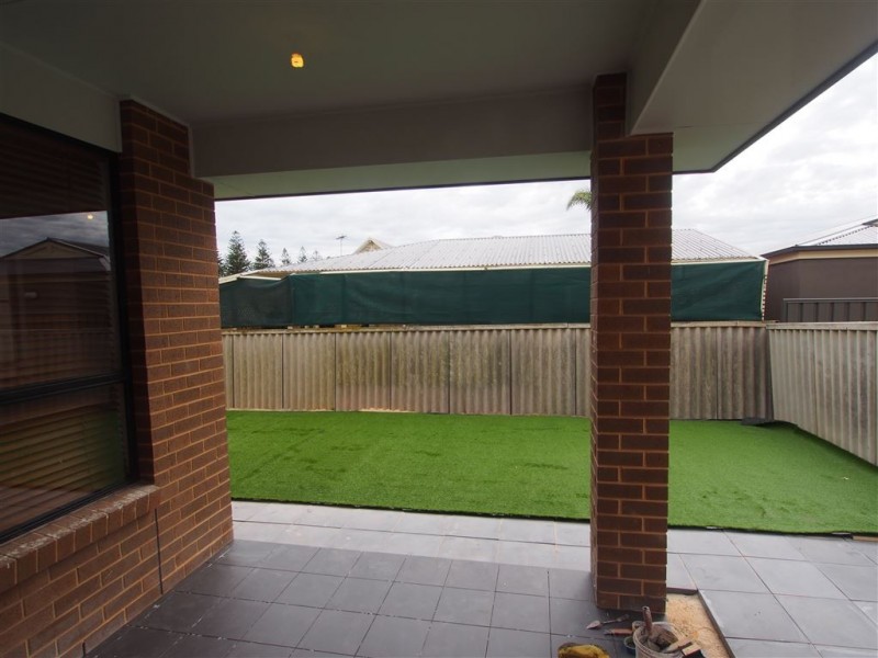 7A Marmora Terrace, North Haven SA 5018