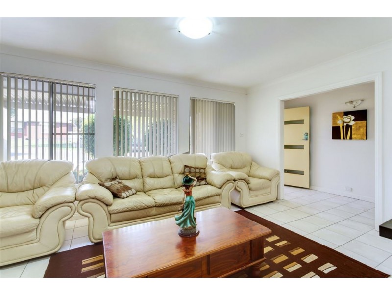 29 Lindsay Avenue, Valley View SA 5093