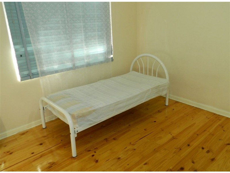 22 Fourth Street, Wingfield SA 5013