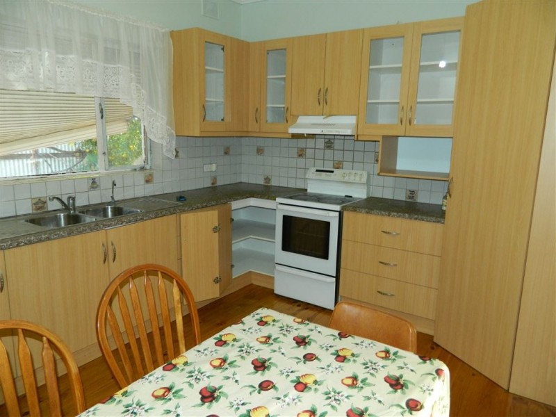22 Fourth Street, Wingfield SA 5013
