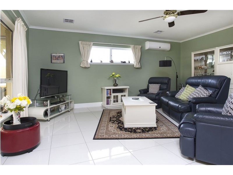 3 Laurel Street, Pennington SA 5013