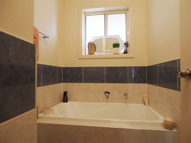 40 Ninth Avenue, Woodville North SA 5012