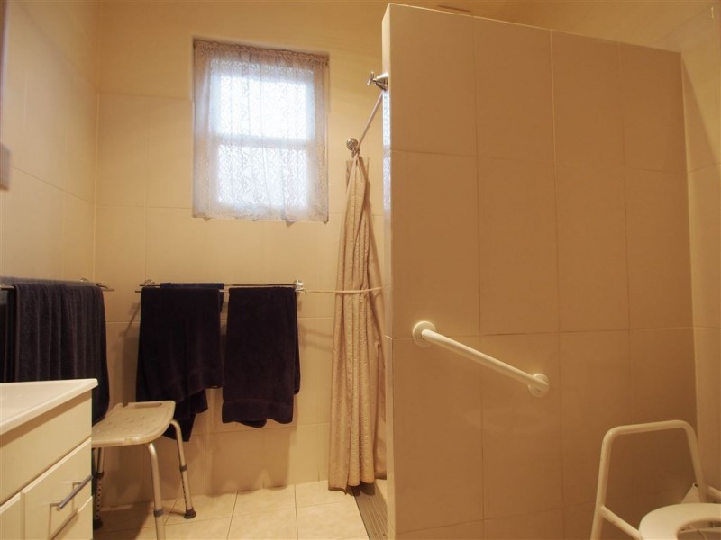 17 Findon Road, Woodville South SA 5011