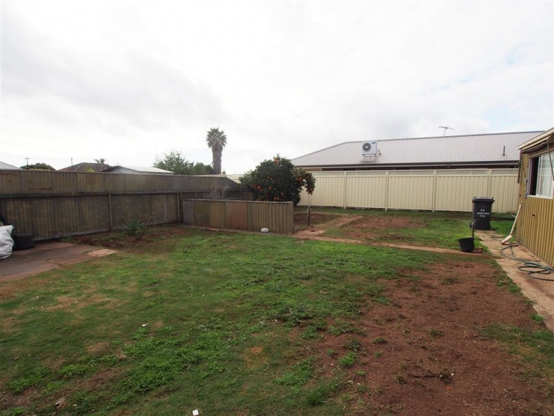 56 Hookings Terrace, Woodville Gardens SA 5012