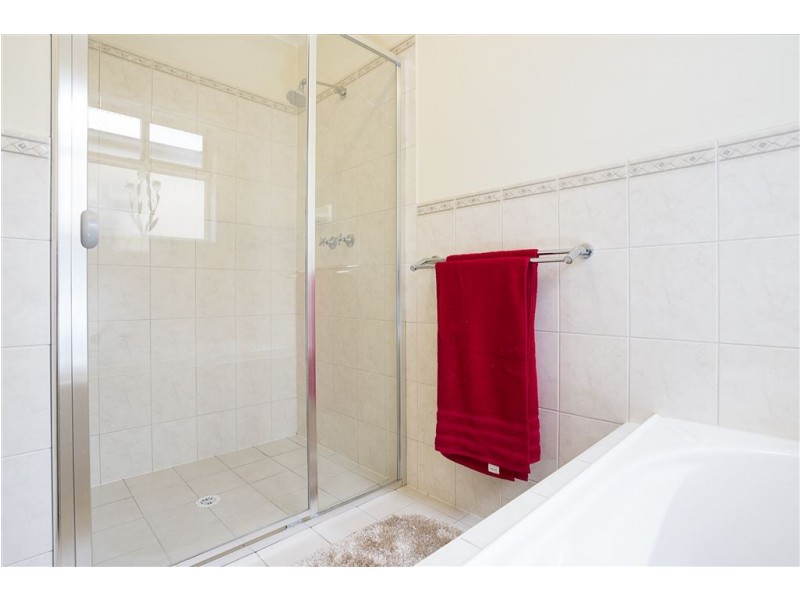 55 Fleming Crescent, Mansfield Park SA 5012