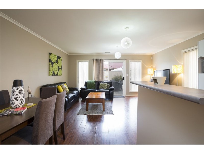 55 Fleming Crescent, Mansfield Park SA 5012