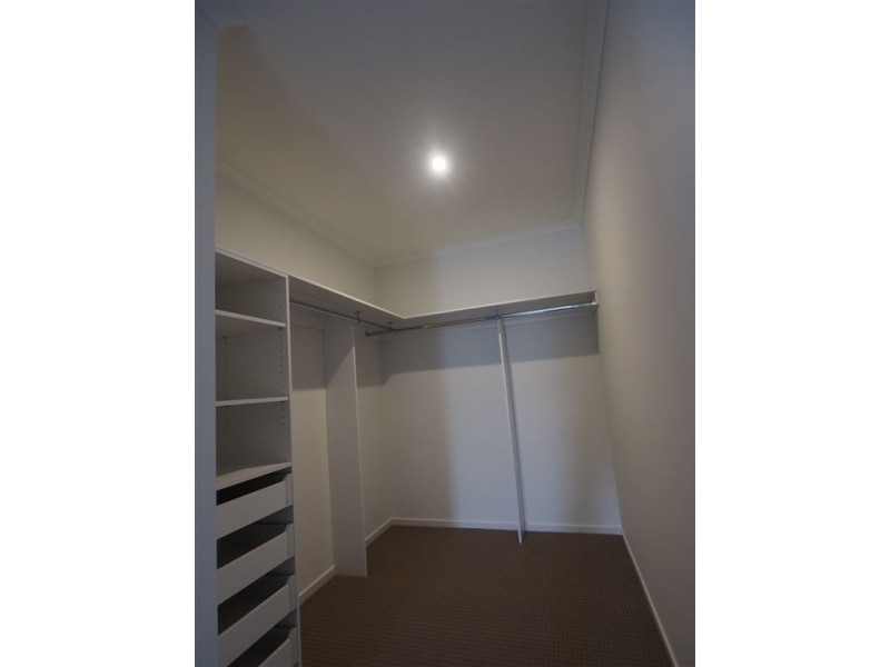 32 Mitchell Street East, Seaton SA 5023