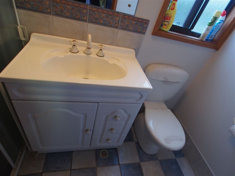 19 Barton Drive, Trott Park SA 5158