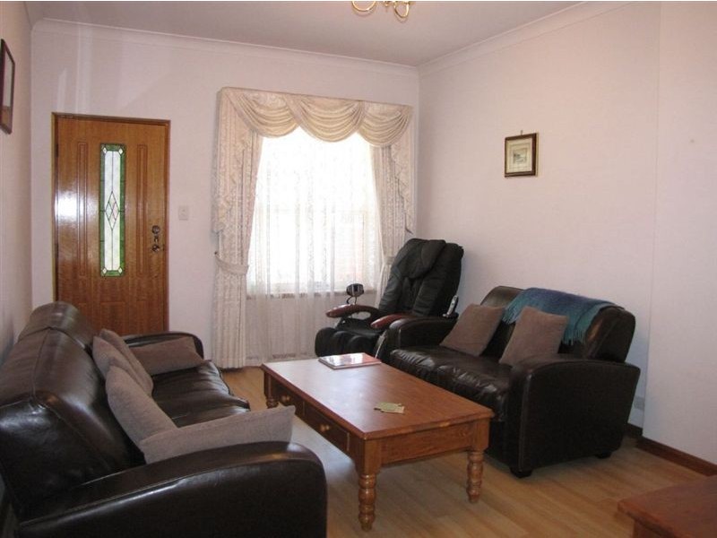 2/267 Tapleys Hill Road, Seaton SA 5023