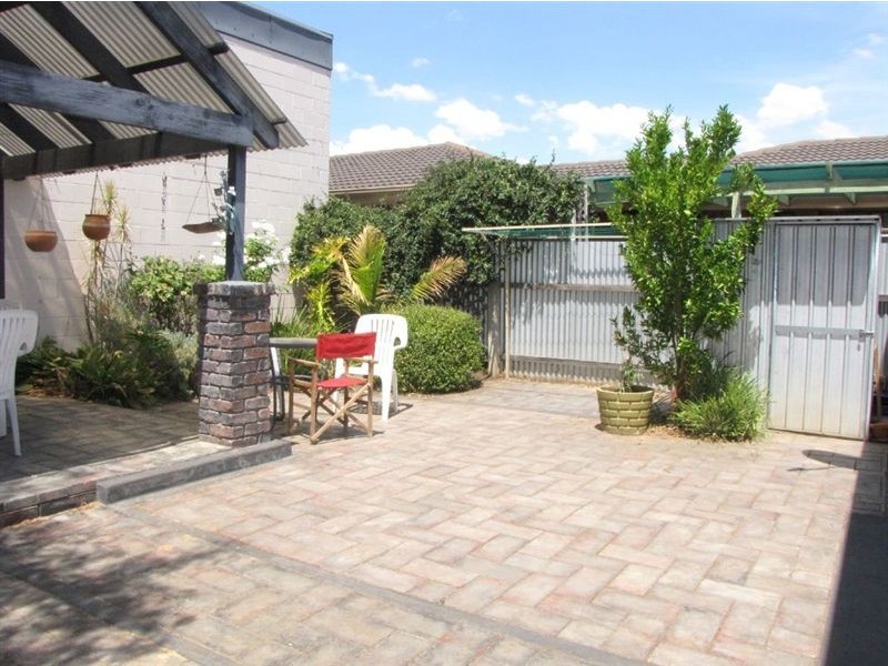 2/267 Tapleys Hill Road, Seaton SA 5023