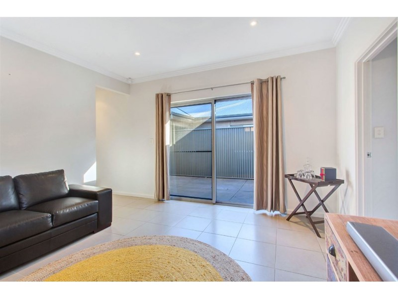 18 Hartley Road, Flinders Park SA 5025