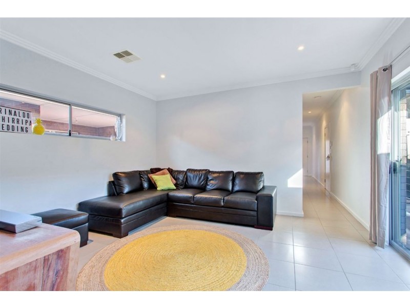 18 Hartley Road, Flinders Park SA 5025