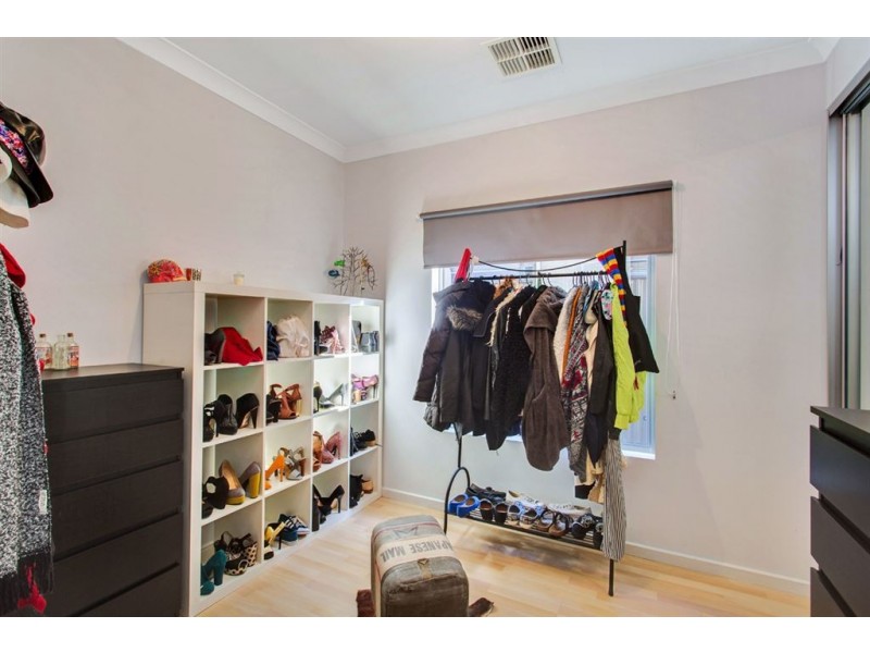 18 Hartley Road, Flinders Park SA 5025