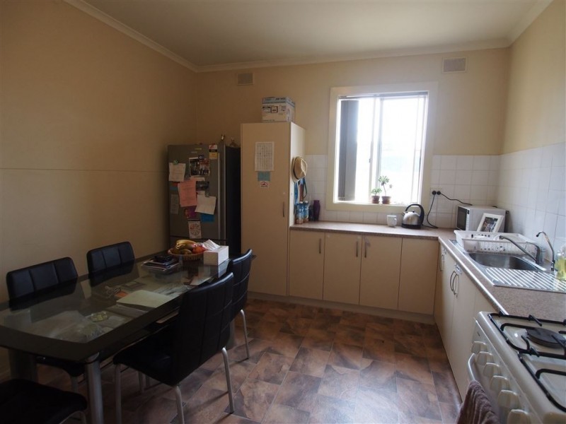 129 Humphries Terrace, Woodville Gardens SA 5012