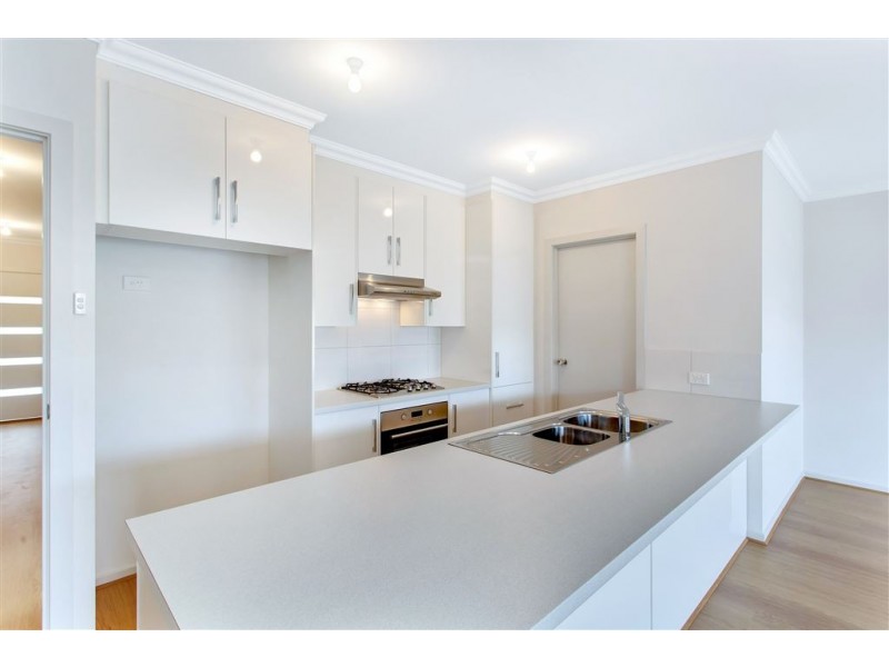 14a Perth Avenue, Valley View SA 5093