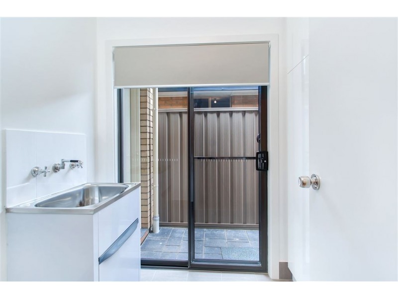 14a Perth Avenue, Valley View SA 5093
