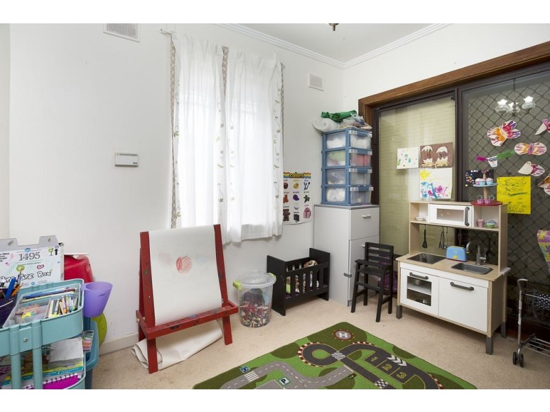 6 Sarah Court, Pennington SA 5013