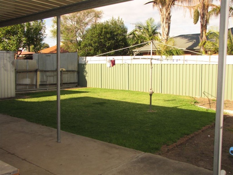 40 Russell Street, Ethelton SA 5015