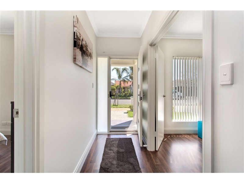 2c Broadford Crescent, Findon SA 5023