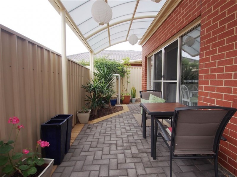 2/33 Raymond Ave, Seaton SA 5023