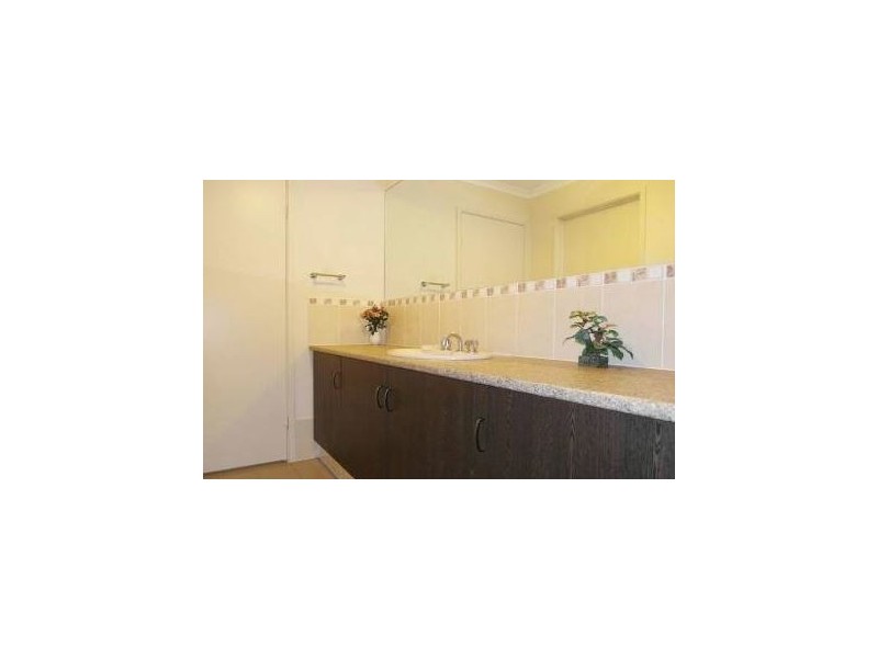 13 Byron Street, Mansfield Park SA 5012