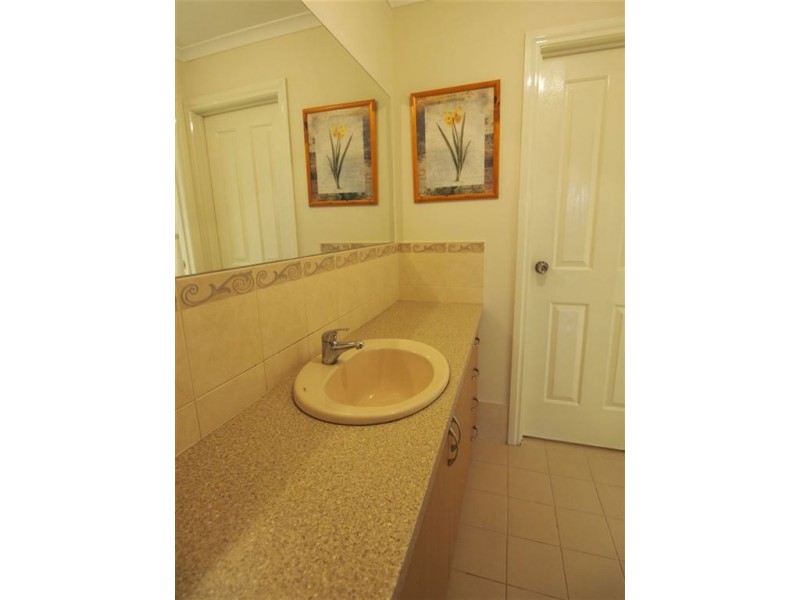 24 Essex Street, Mansfield Park SA 5012