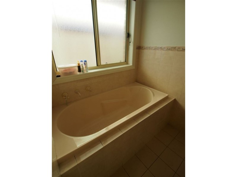 24 Essex Street, Mansfield Park SA 5012