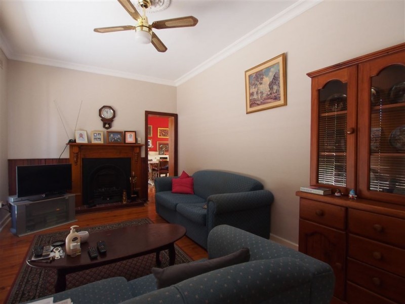 20 Sunnyview Crescent, Ridgehaven SA 5097