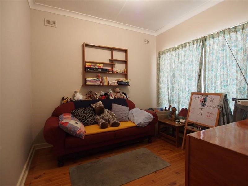 20 Sunnyview Crescent, Ridgehaven SA 5097